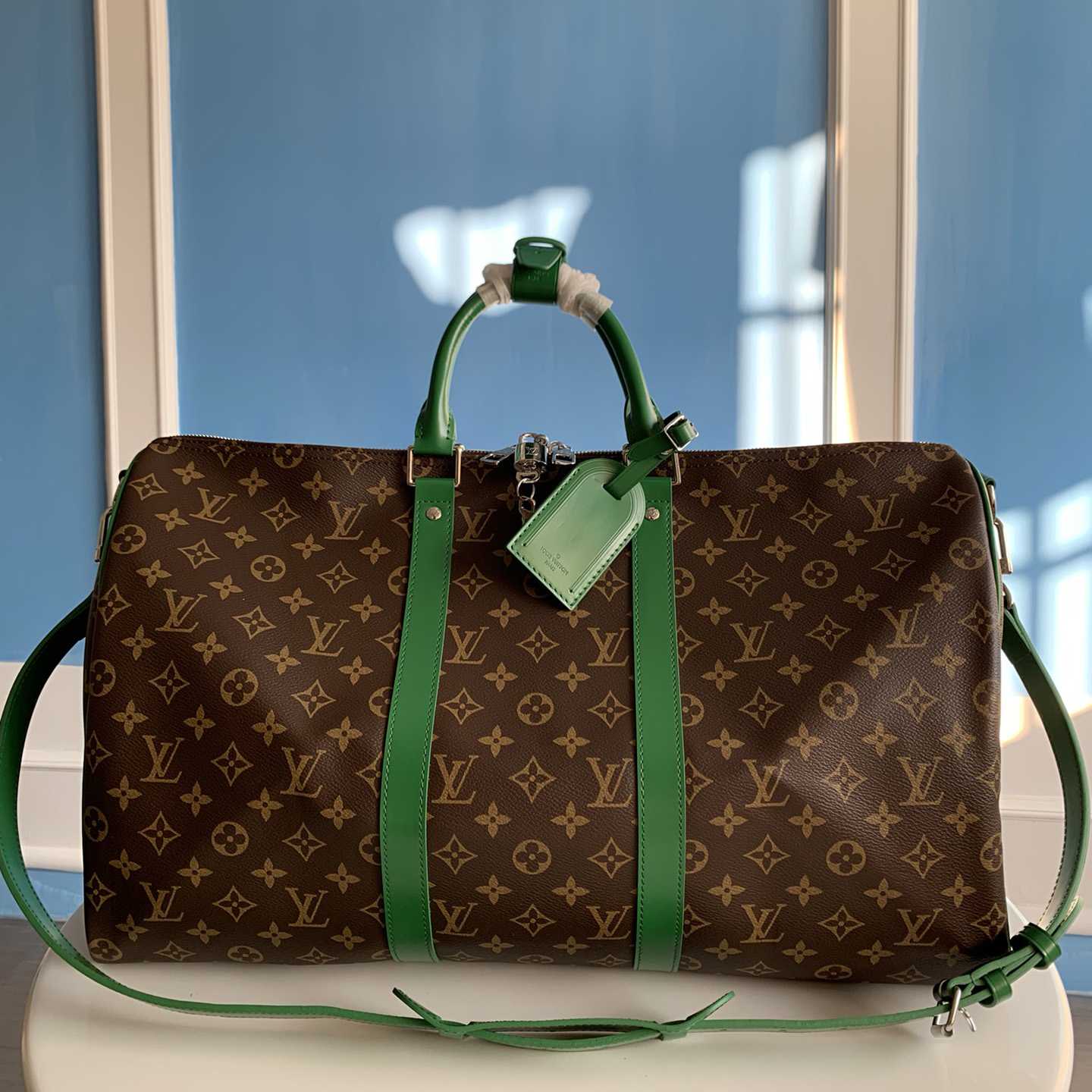 Louis Vuitton Keepall Bandoulière 50     M46774 - DopestKickz