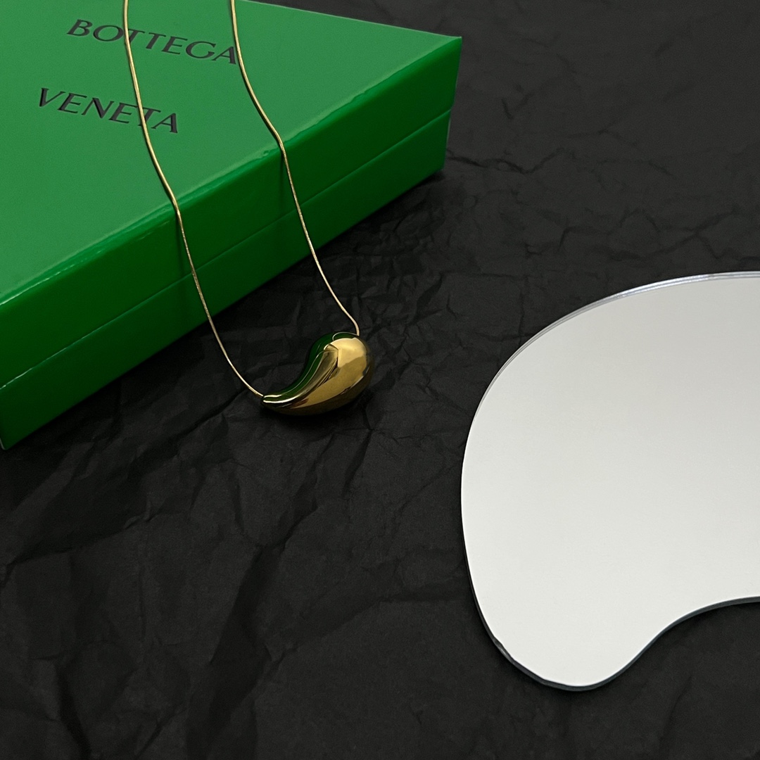 Bottega Veneta Drop Pendant Necklace - DopestKickz