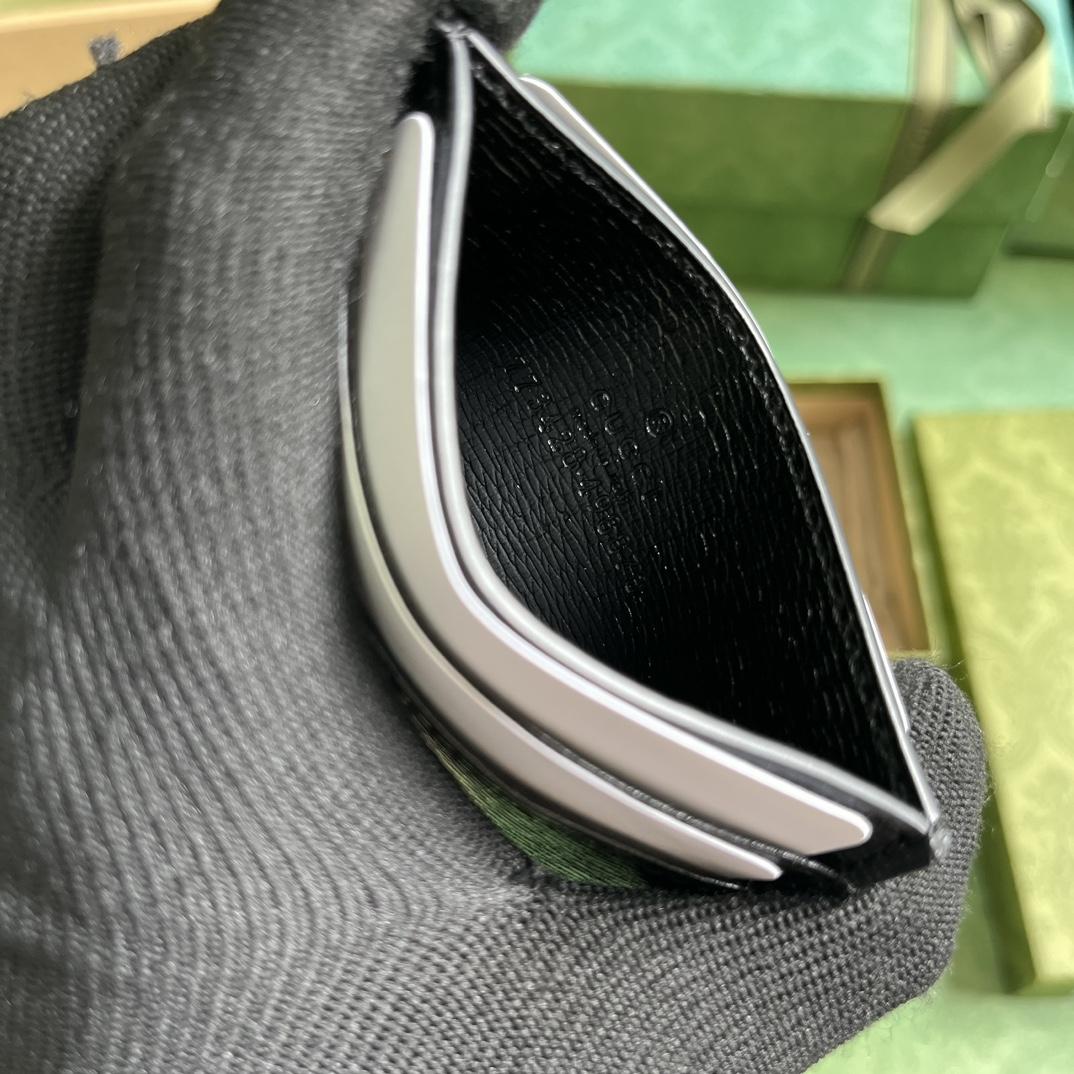 Gucci Card Case With Gucci Script - DopestKickz