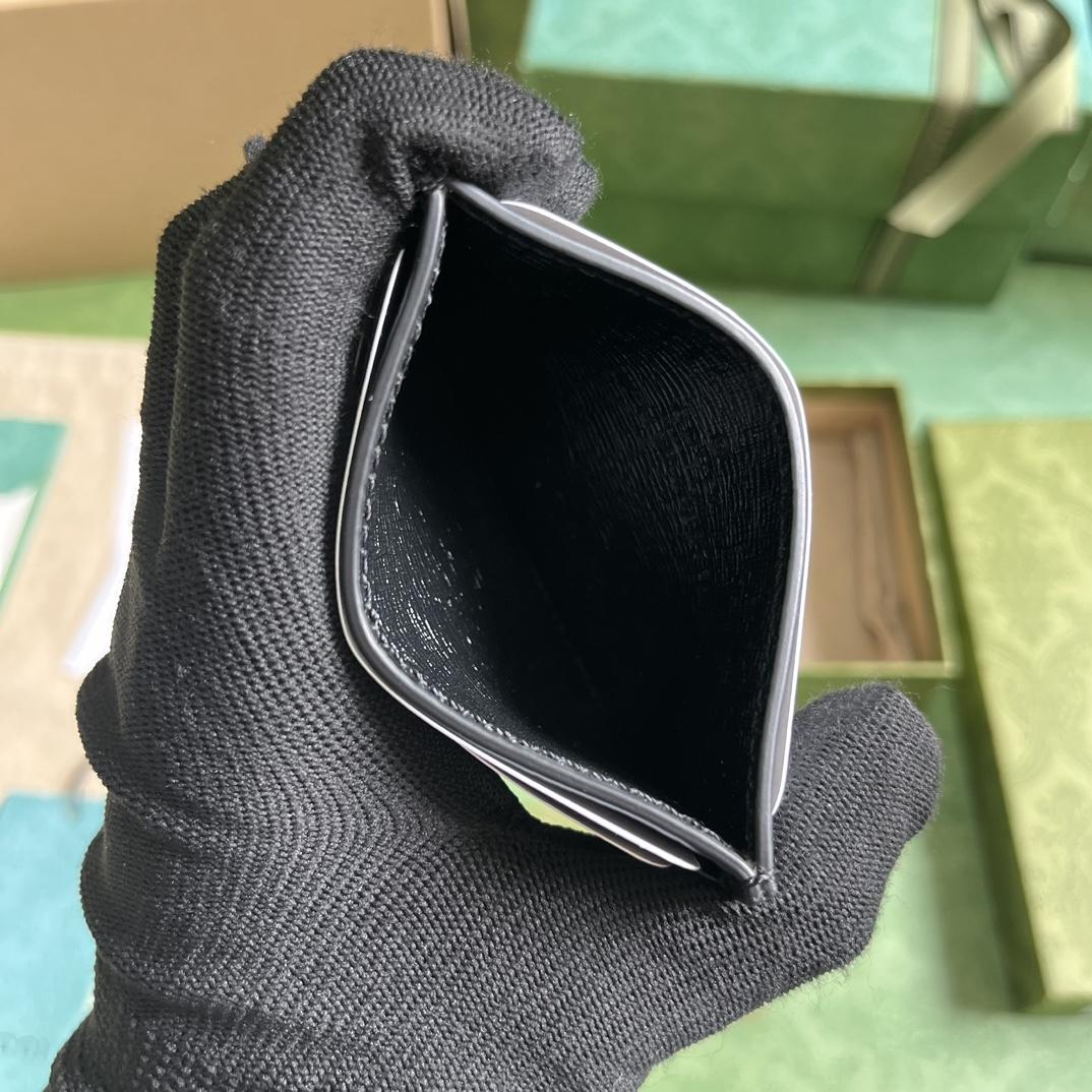 Gucci Card Case With Gucci Script - DopestKickz