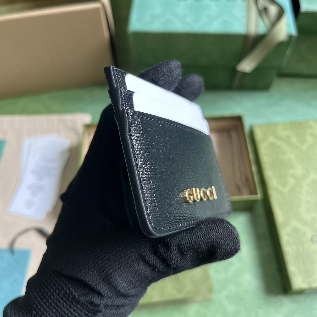Gucci Card Case With Gucci Script - DopestKickz