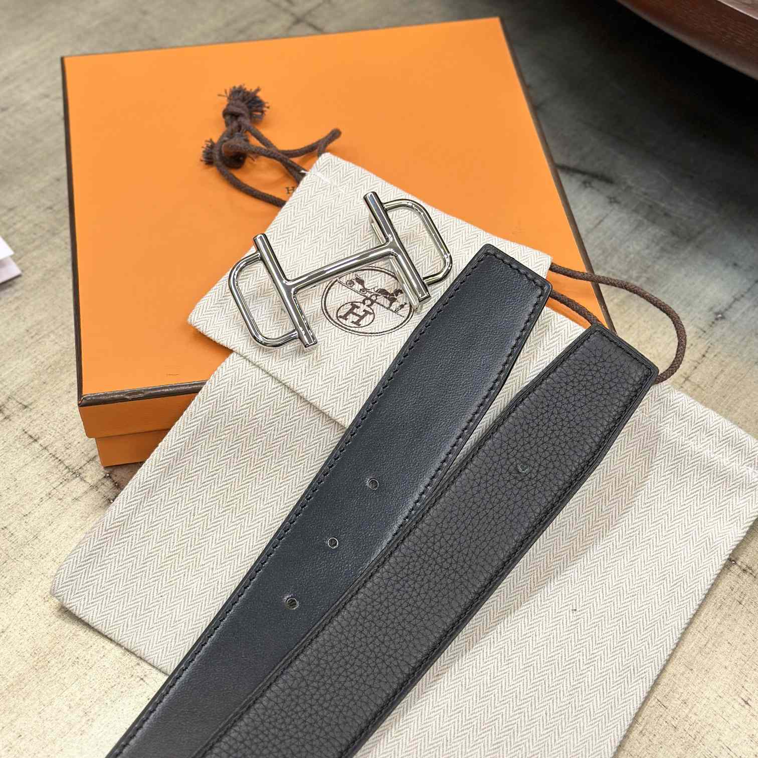 Hermes Royal Belt Buckle & Reversible Leather Strap 38 mm - DopestKickz