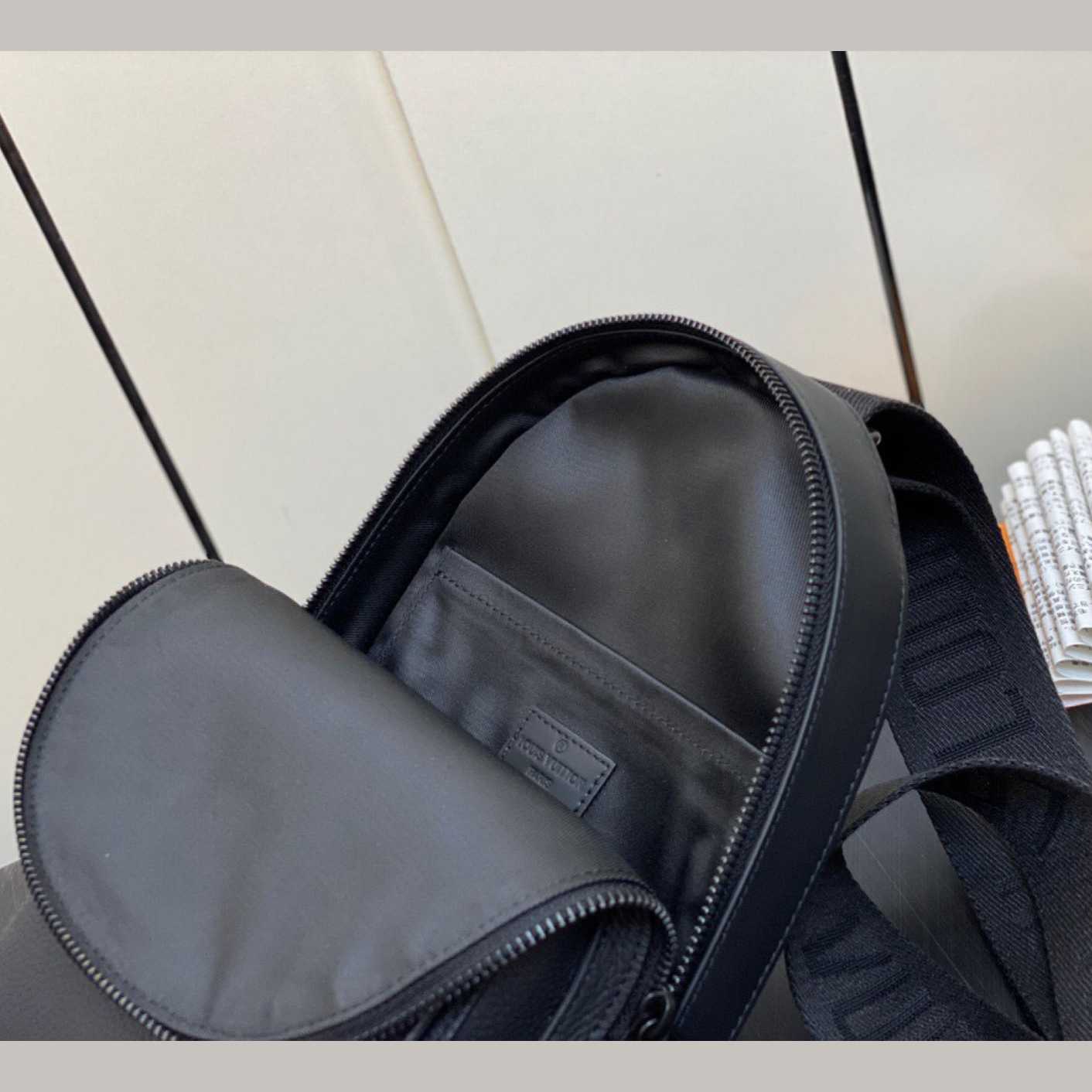 Louis Vuitton Pilot Slingbag     M23736 - DopestKickz