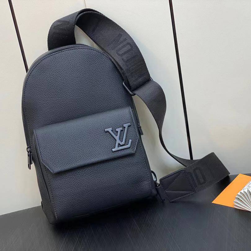 Louis Vuitton Pilot Slingbag     M23736 - DopestKickz