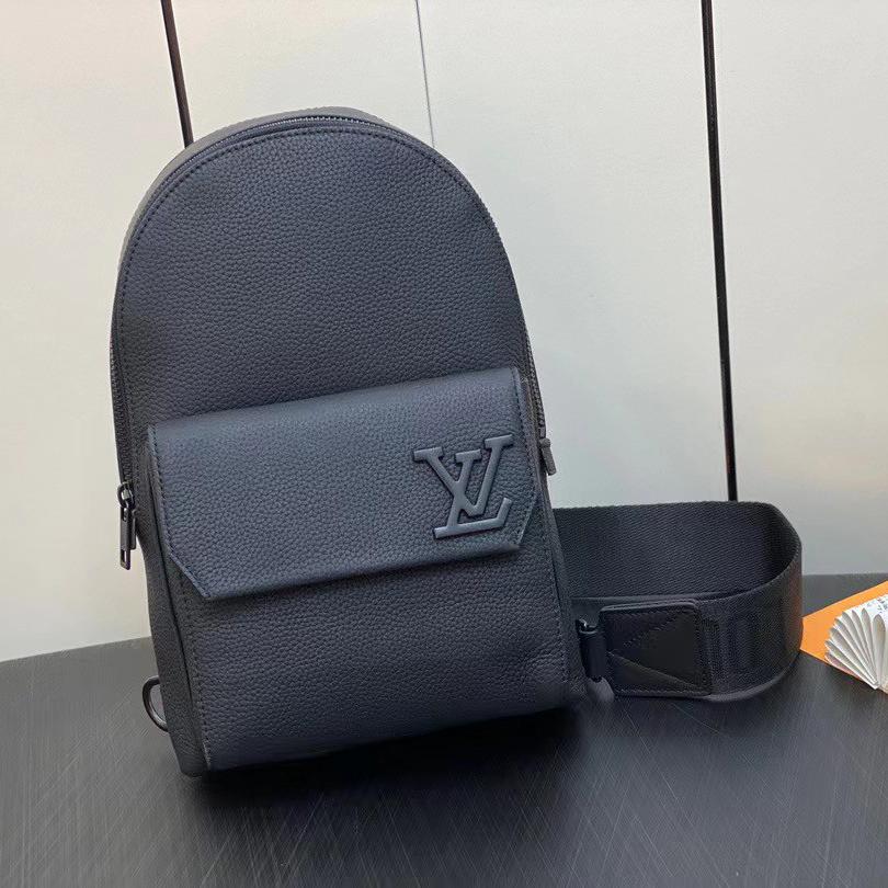 Louis Vuitton Pilot Slingbag     M23736 - DopestKickz