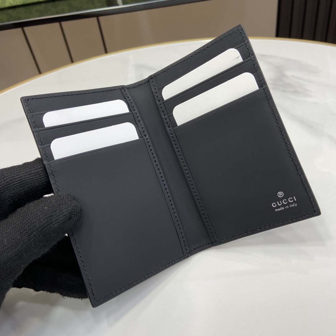 Gucci GG Rubber-effect Long Card Case - DopestKickz