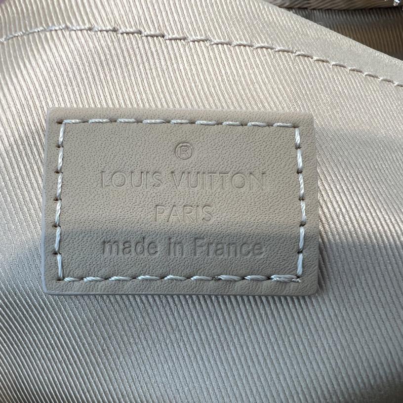 Louis Vuitton Fastline Messenger Bag   M23710 - DopestKickz