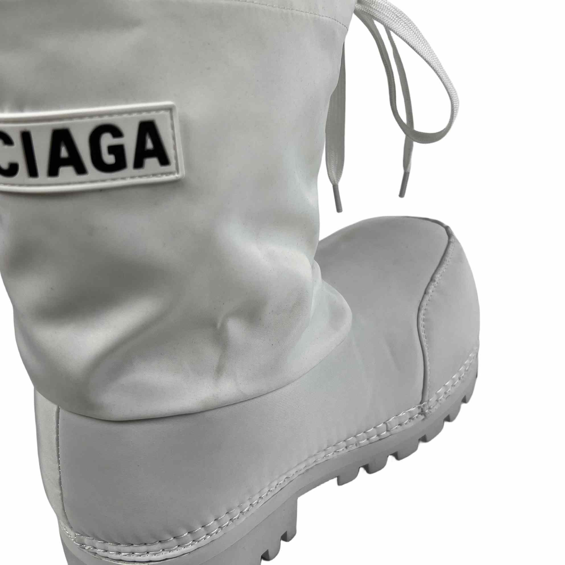 Balenciaga Alaska Low Boot In White Nylon - DopestKickz