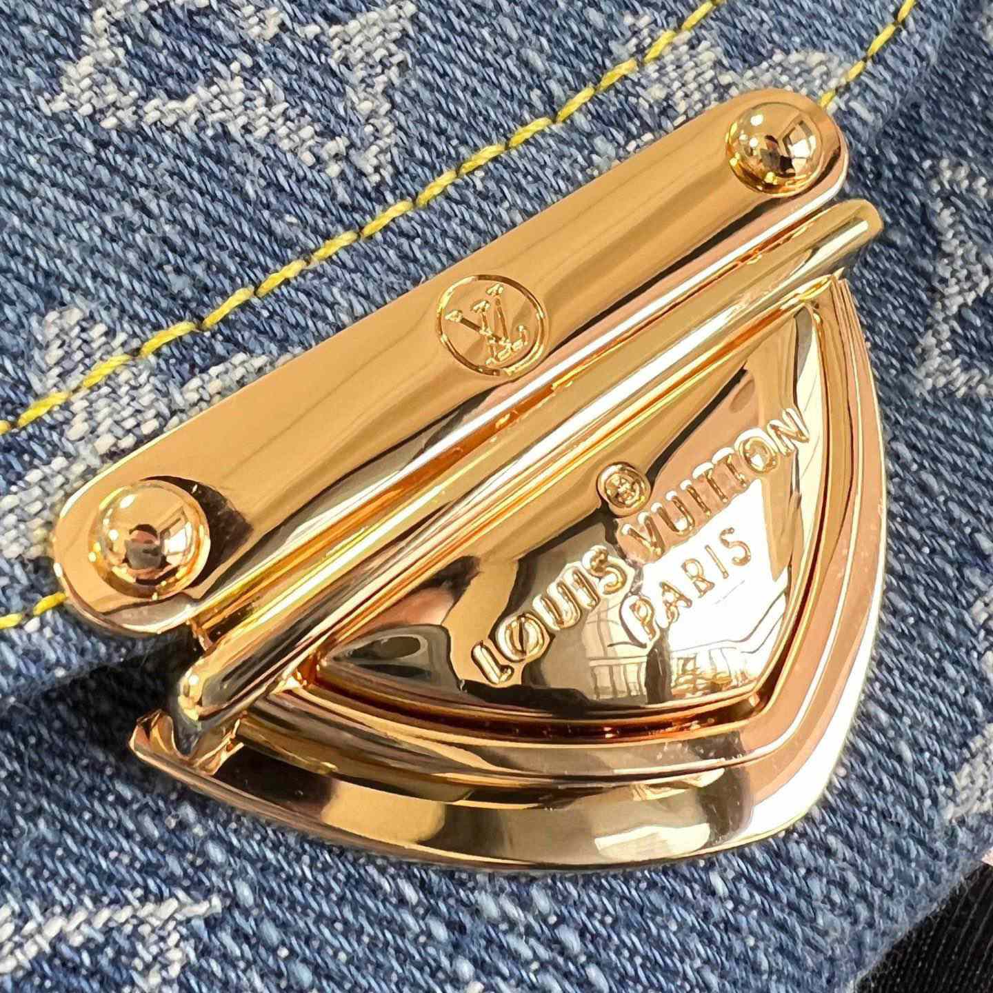 Louis Vuitton Victorine Wallet    M82959 - DopestKickz