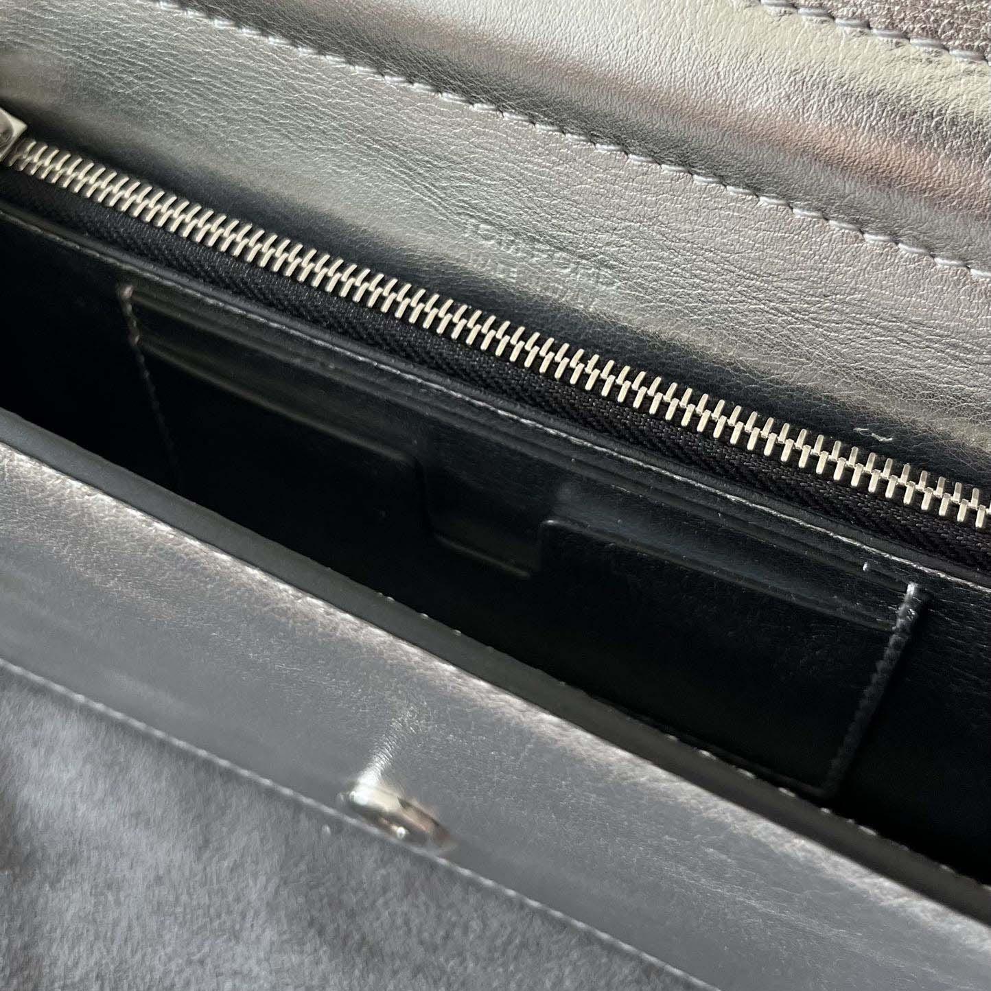 Tom Ford Leather TF Bag    18*9*3cm - DopestKickz