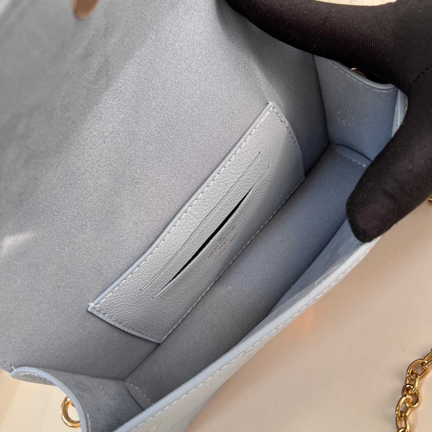 Louis Vuitton Wallet On Chain Lily    M83233 - DopestKickz