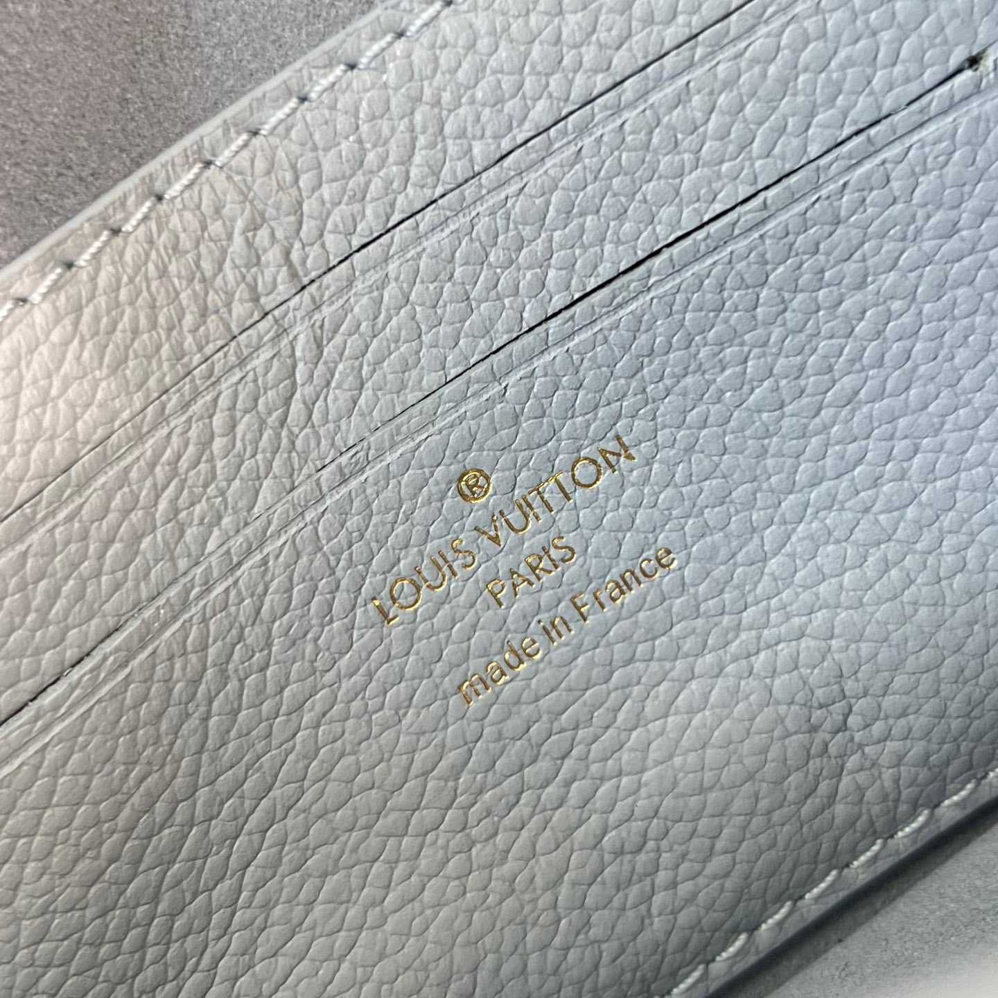 Louis Vuitton Wallet On Chain Lily    M83233 - DopestKickz