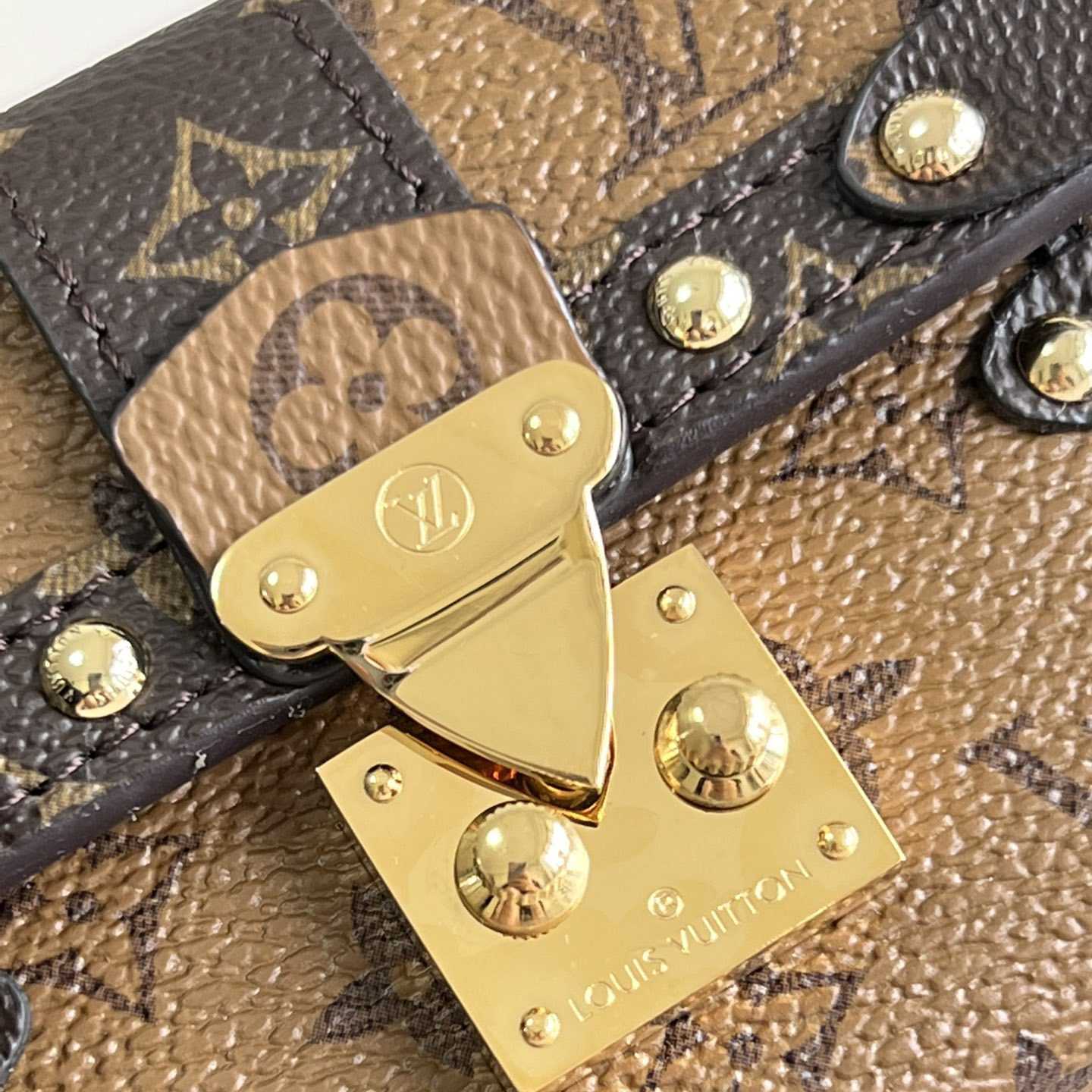 Louis Vuitton Essential Trunk   7.5 x 10.5 x 4cm   M68566 - DopestKickz