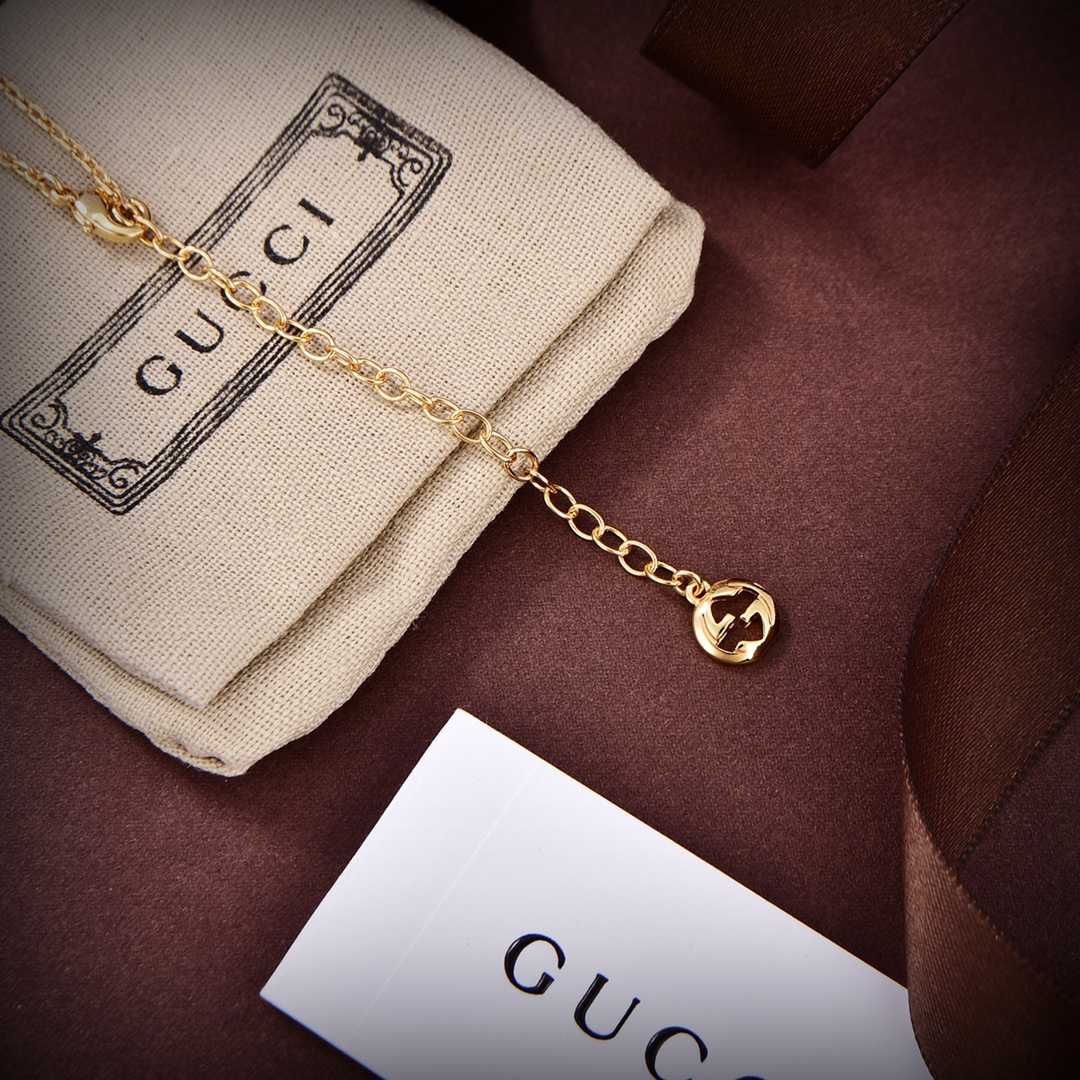Gucci Letter Single Necklace - DopestKickz