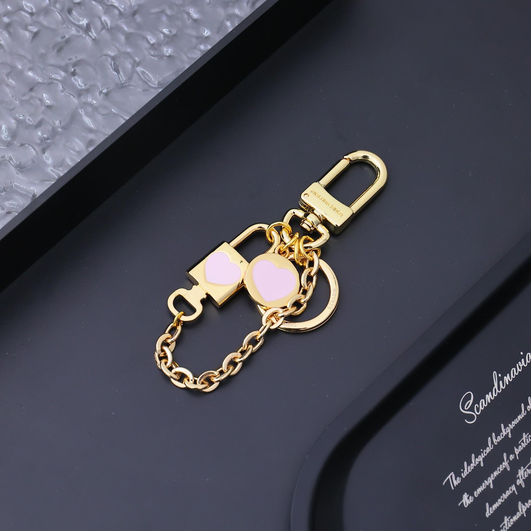Louis Vuitton Cadenas Key Holder   M01425 - DopestKickz