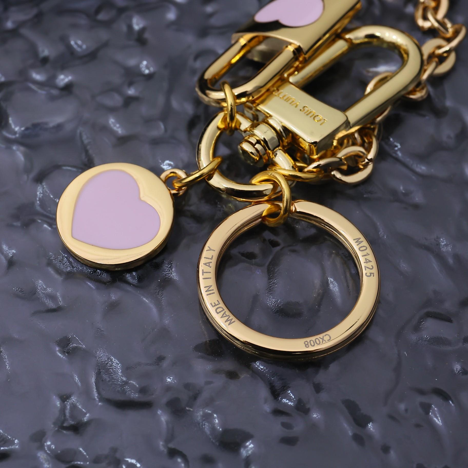 Louis Vuitton Cadenas Key Holder   M01425 - DopestKickz