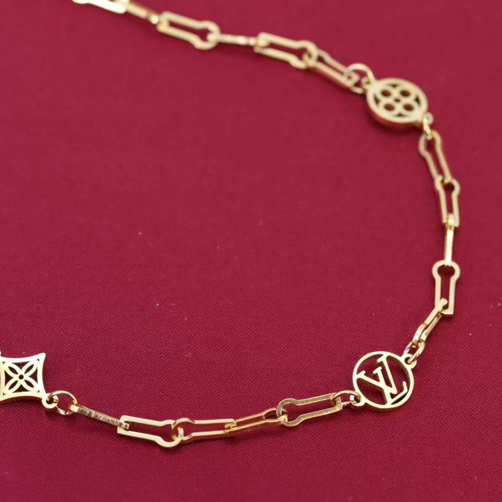 Louis Vuitton Necklace - DopestKickz