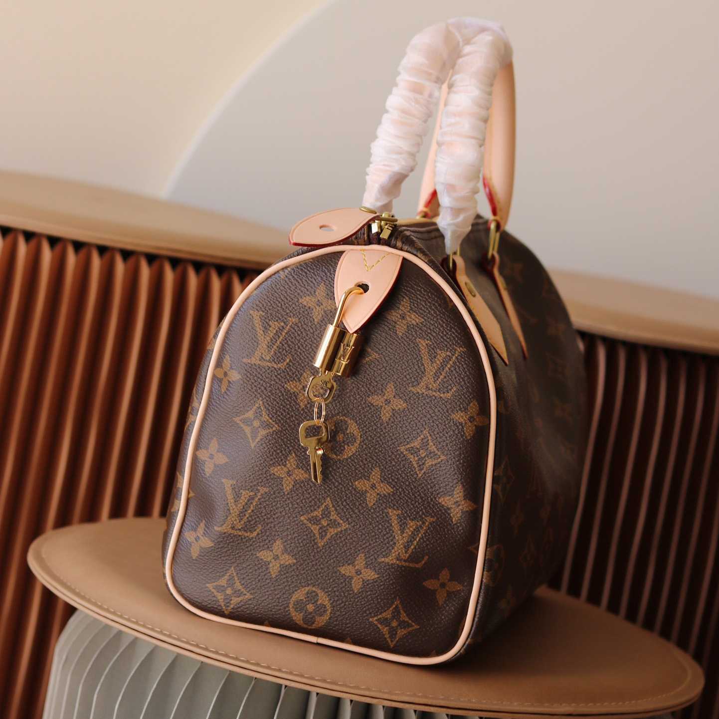 Louis Vuitton Speedy 25   M41109 - DopestKickz