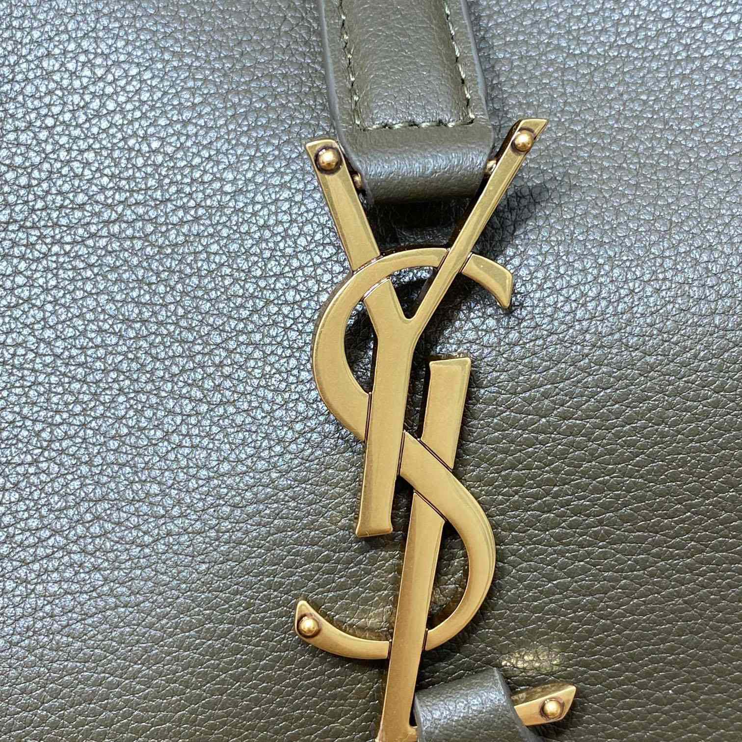 Saint Laurent LE 5 À 7 Supple Small In Grained Leather - DopestKickz