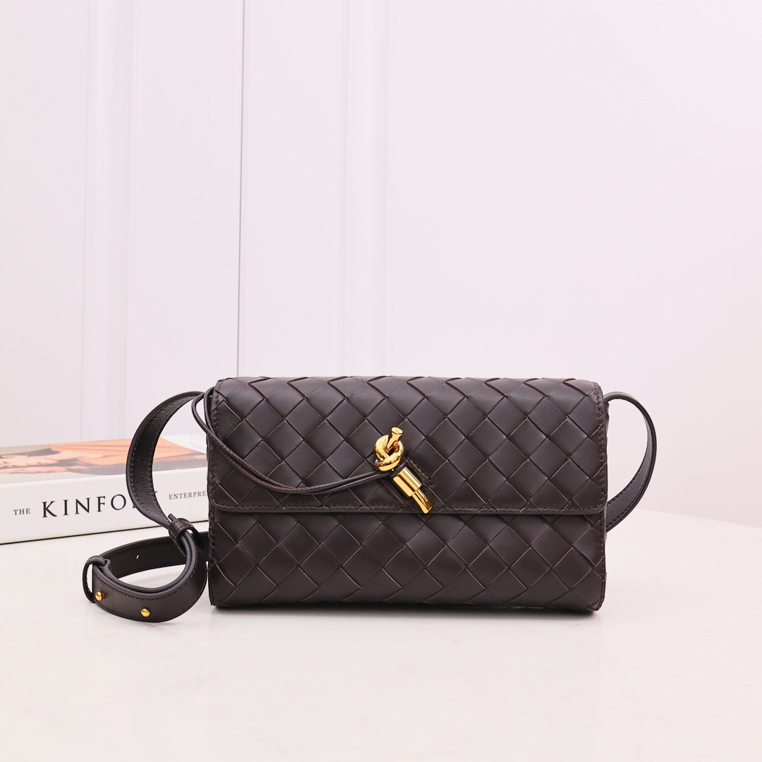 Bottega Veneta Mini Andiamo Cross-Body Bag - DopestKickz