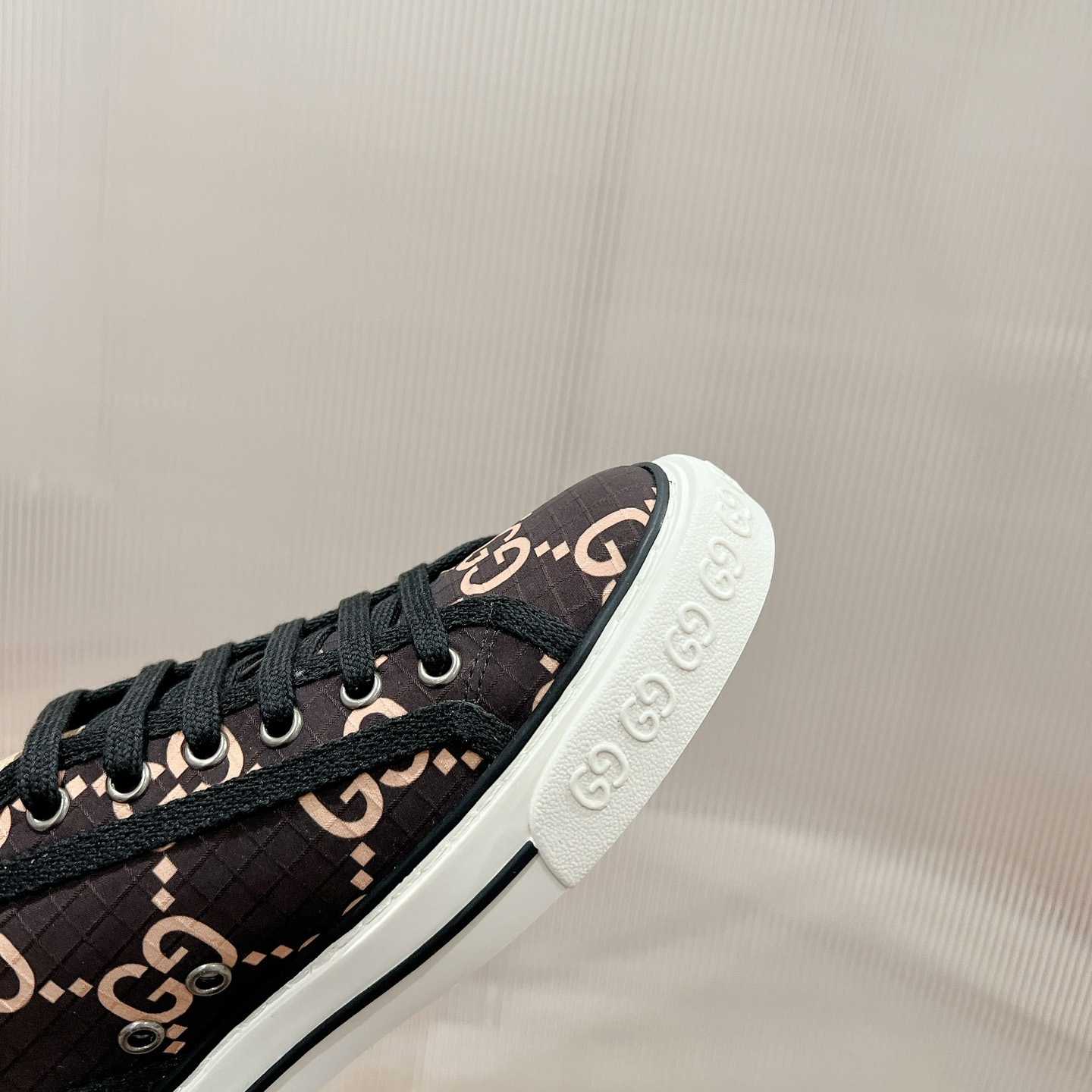 Gucci Tennis 1977 Sneaker(upon uk size) - DopestKickz