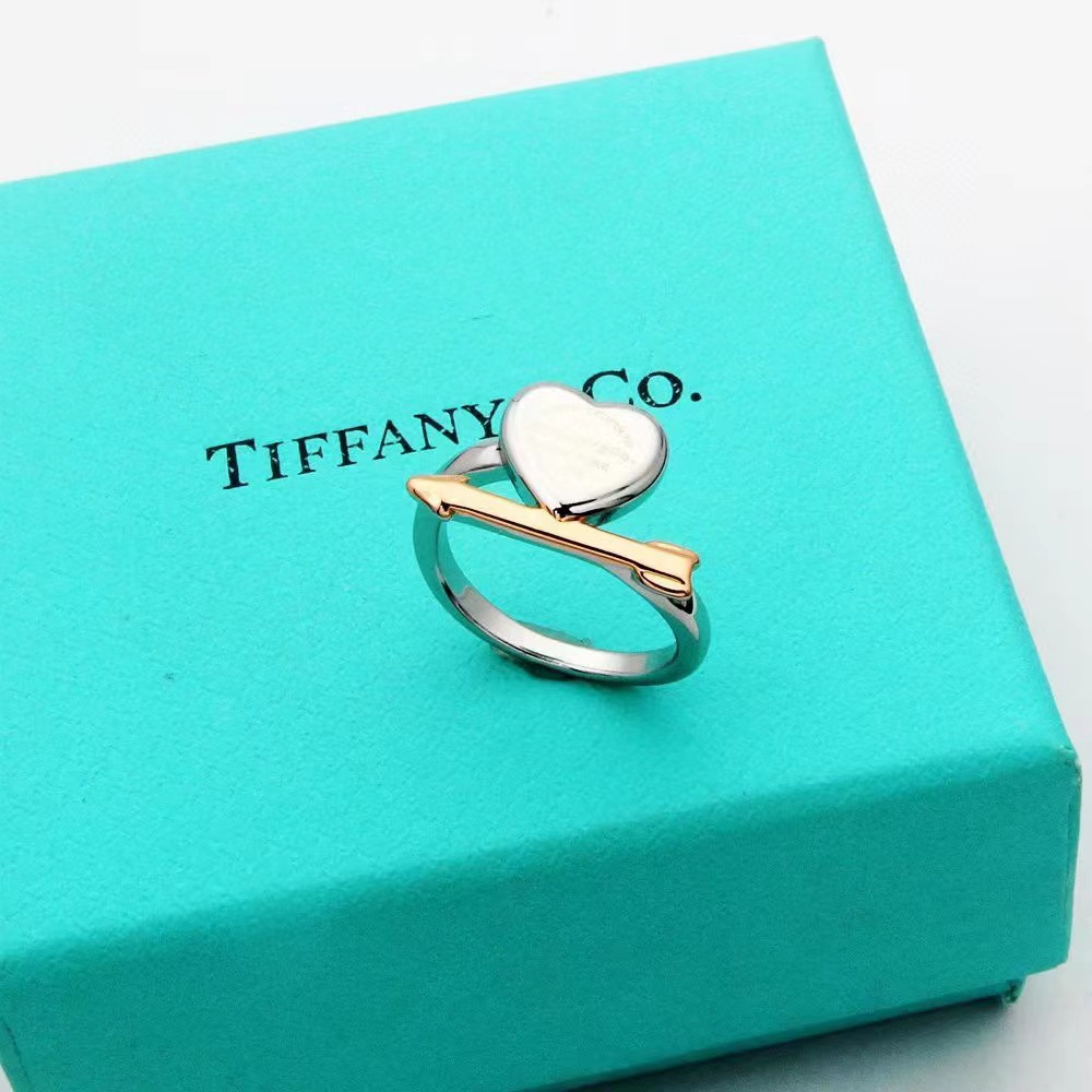Tiffany&CO Lovestruck Heart Tag Ring - DopestKickz