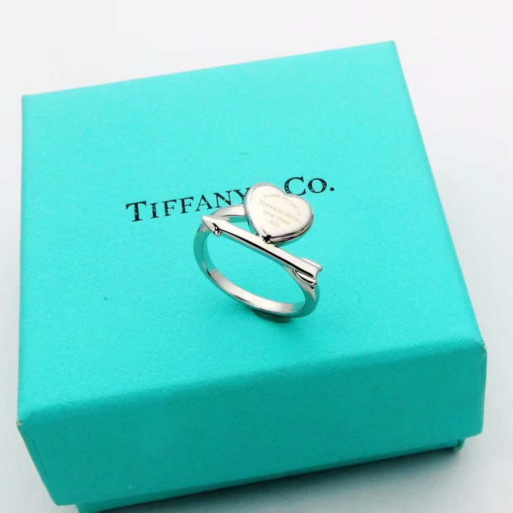 Tiffany&CO Lovestruck Heart Tag Ring - DopestKickz
