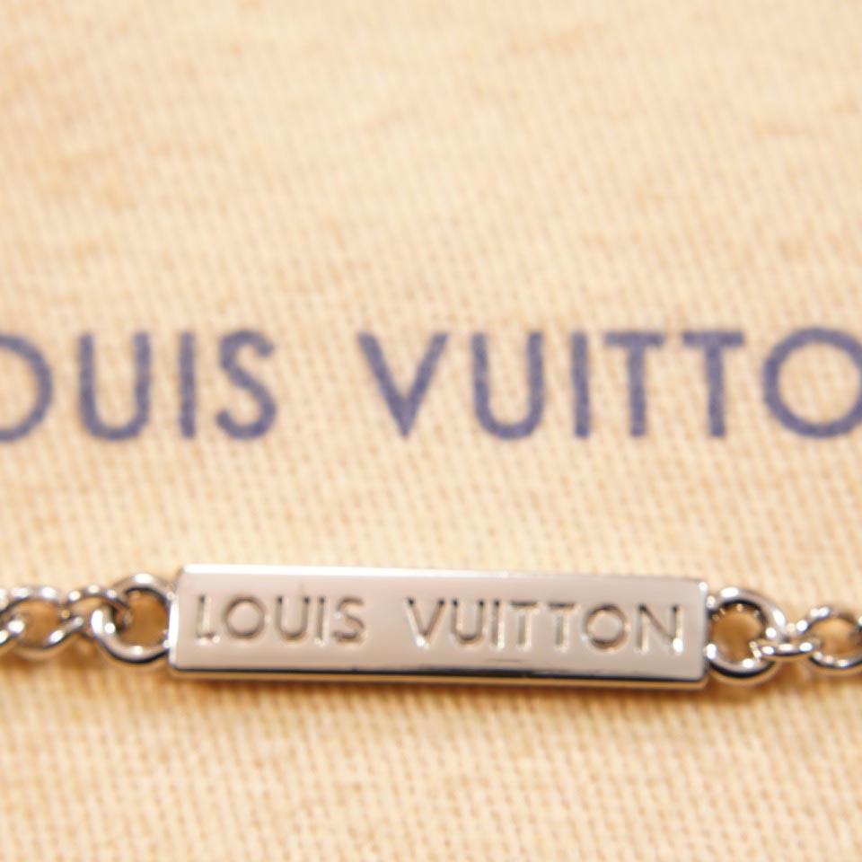 Louis Vuitton LV Liquid Pendant    M01410 - DopestKickz