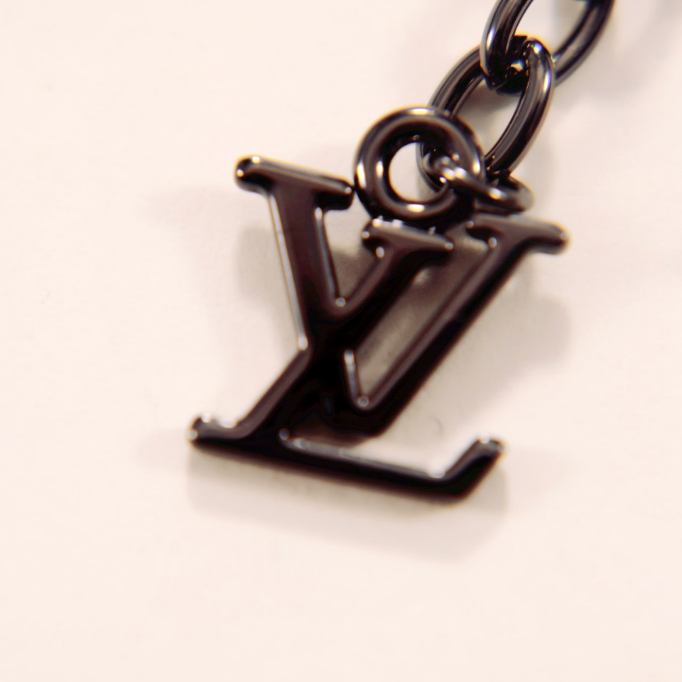 Louis Vuitton LV Light Bracelet   M1204A - DopestKickz