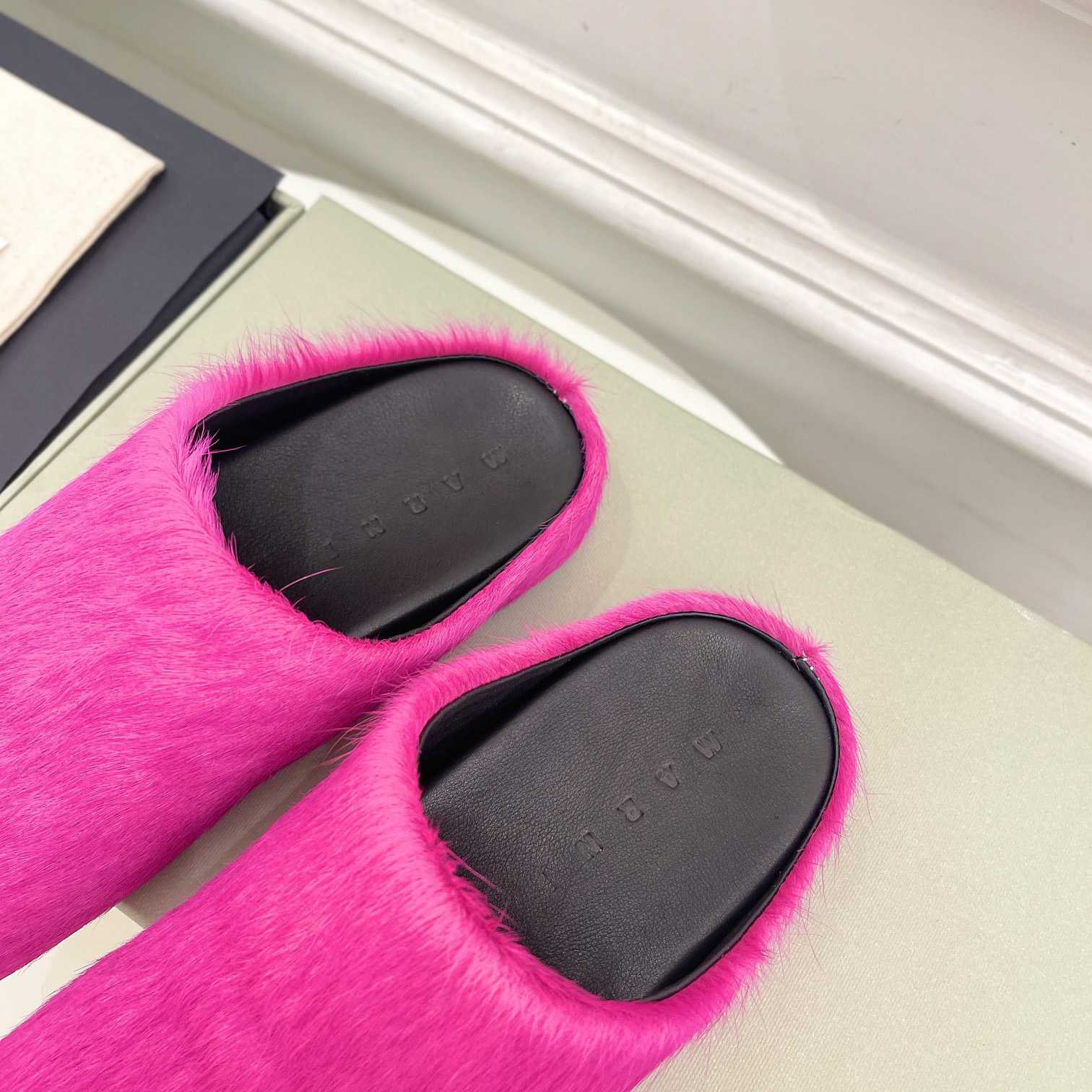 Marni Fussbett Slip-On Flat Mules - DopestKickz