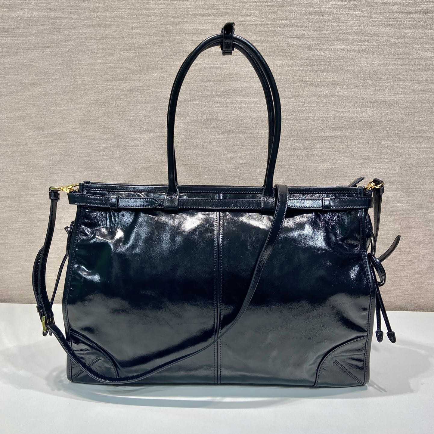 Prada Large Leather Handbag - DopestKickz