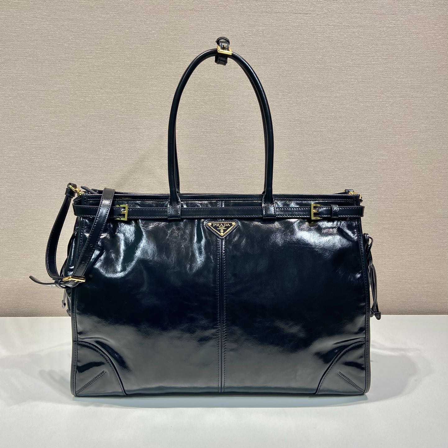 Prada Large Leather Handbag - DopestKickz