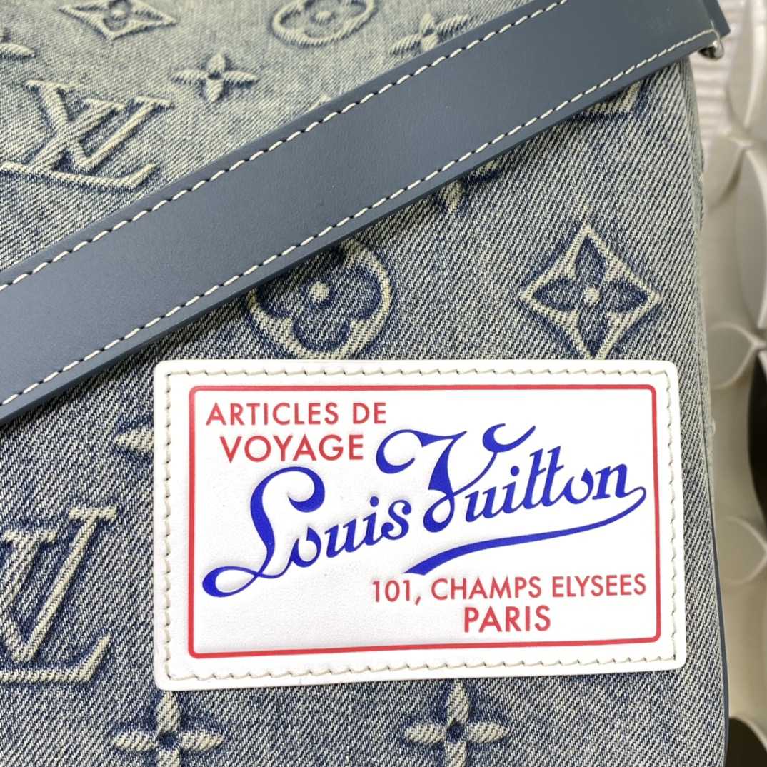 Louis Vuitton Keepall Bandoulière 50   M22532 - DopestKickz