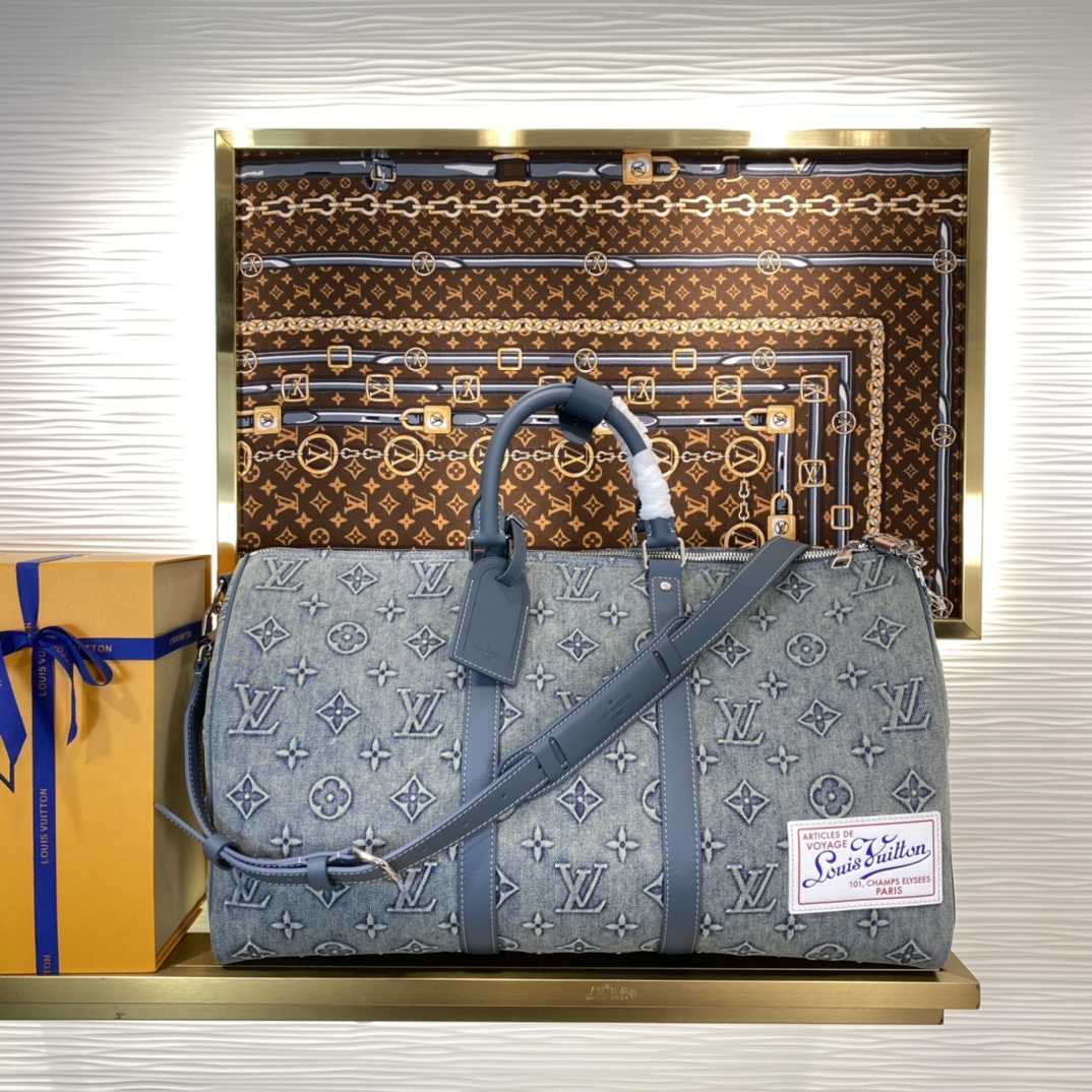 Louis Vuitton Keepall Bandoulière 50   M22532 - DopestKickz