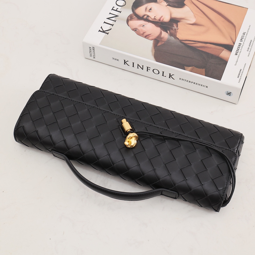 Bottega Veneta Long Clutch Andiamo With Handle - DopestKickz