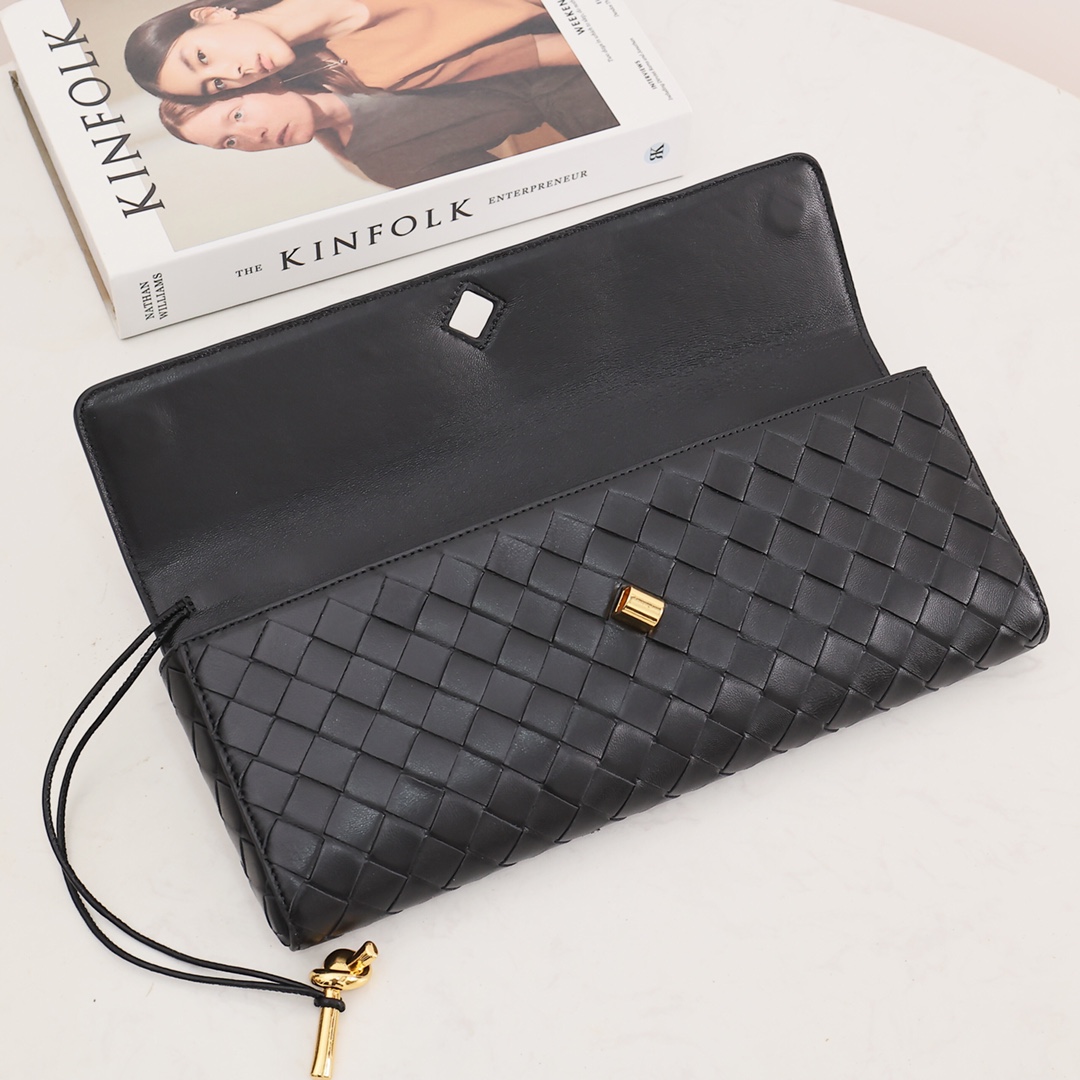 Bottega Veneta Long Clutch Andiamo With Handle - DopestKickz