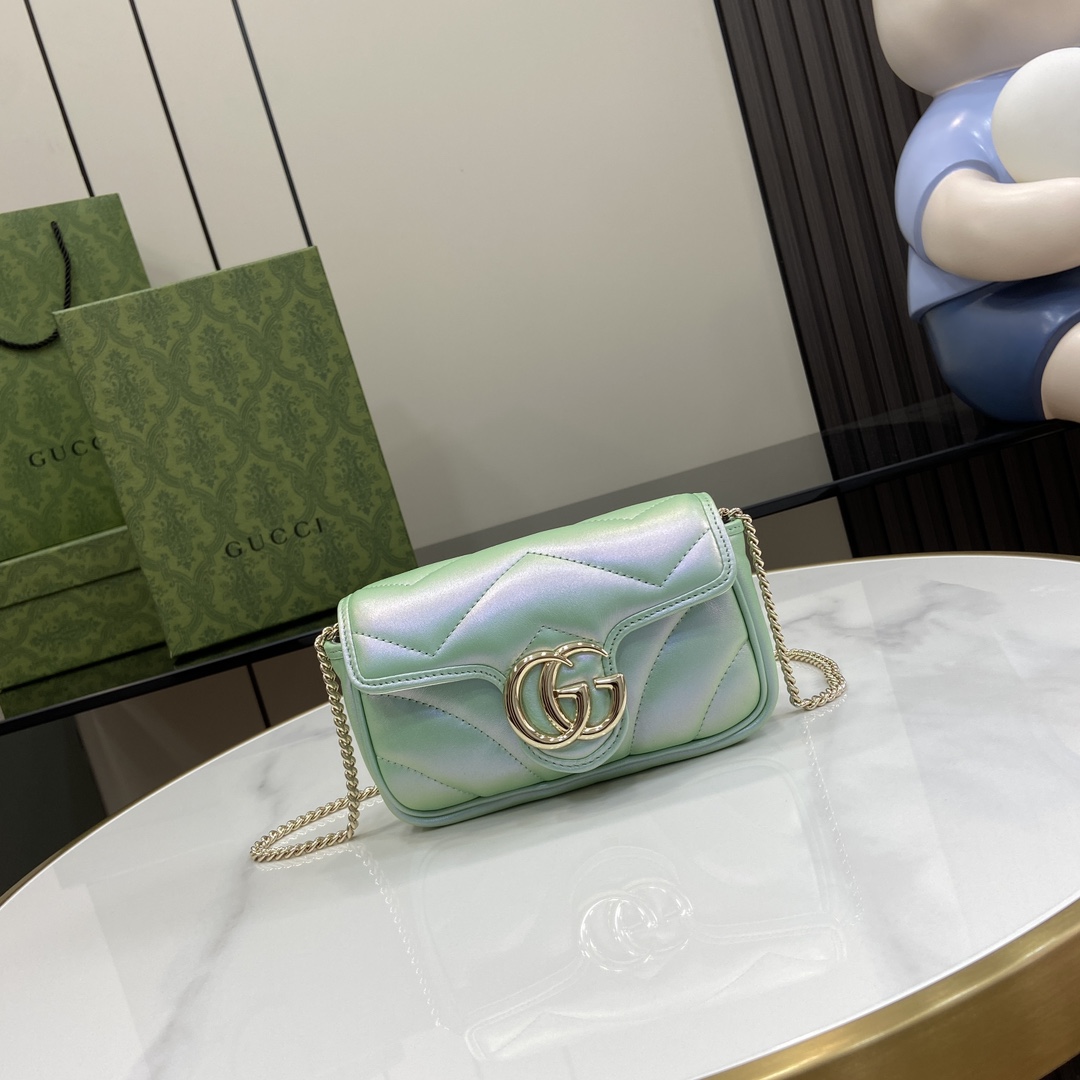 Gucci GG Marmont Super Mini Bag - DopestKickz