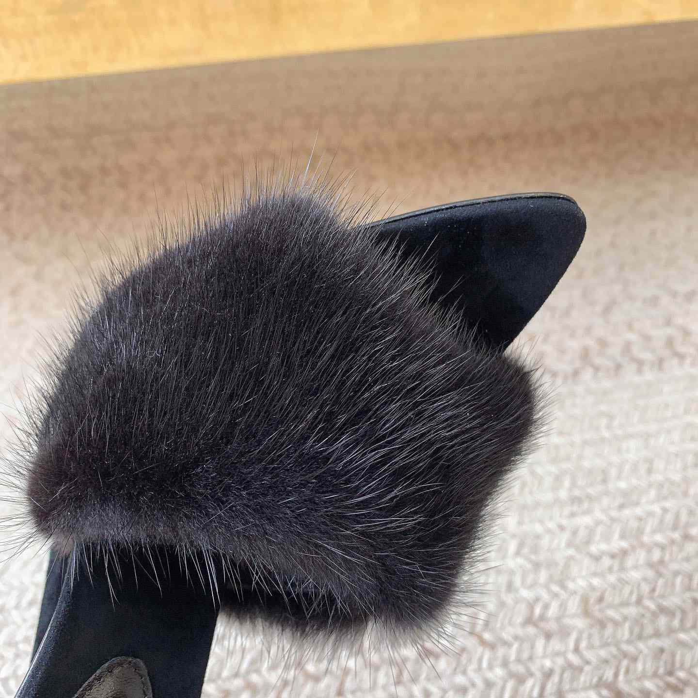 Saint Laurent LA 16 Mules In Animal-Free Fur And Suede  - DopestKickz
