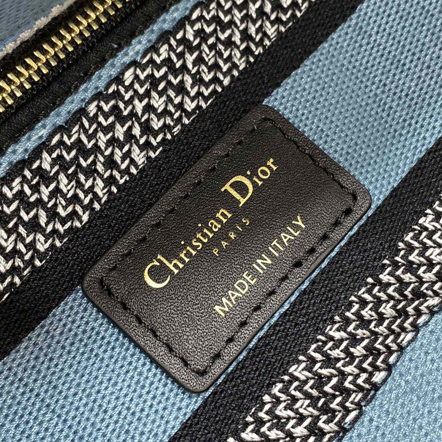 Dior Medium Lady D-Lite Bag - DopestKickz