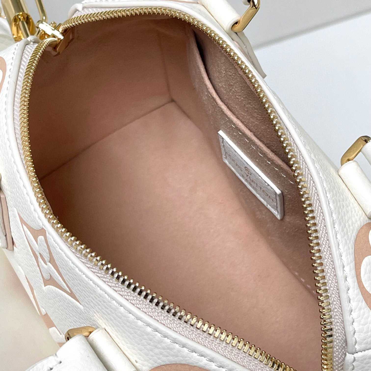 Louis Vuitton Speedy Bandouliere 20    M46875 - DopestKickz