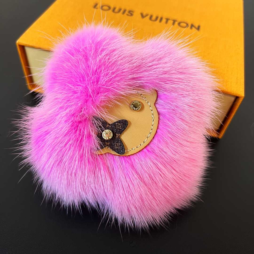 Louis Vuitto Vivienne Fur Key Holder   M01447 - DopestKickz