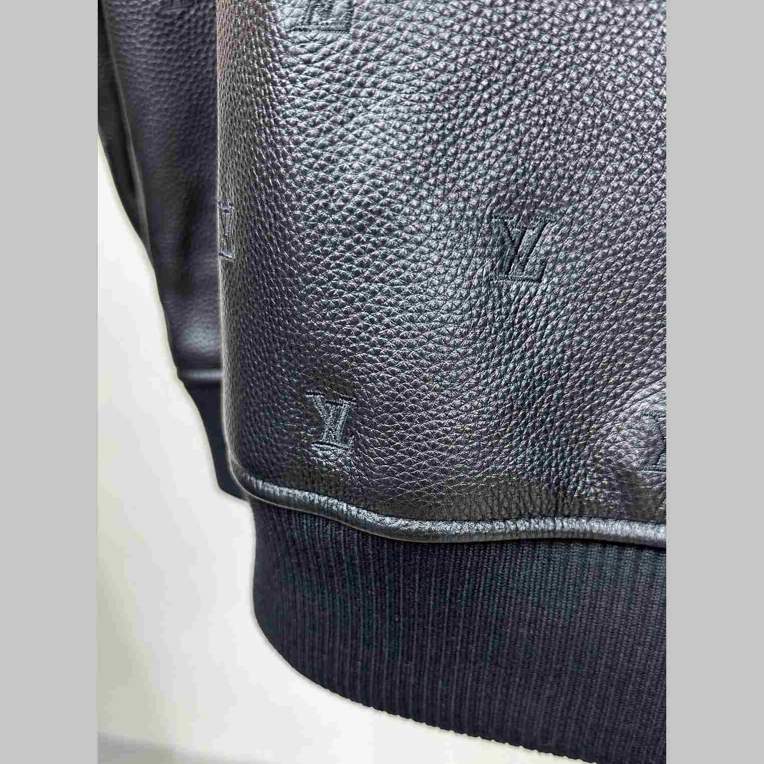 Louis Vuitton Leather Aviator Mink Collar    1AFIPA - DopestKickz