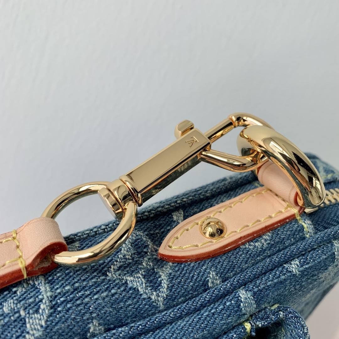 Louis Vuitton Fairfax Pochette    M82948 - DopestKickz