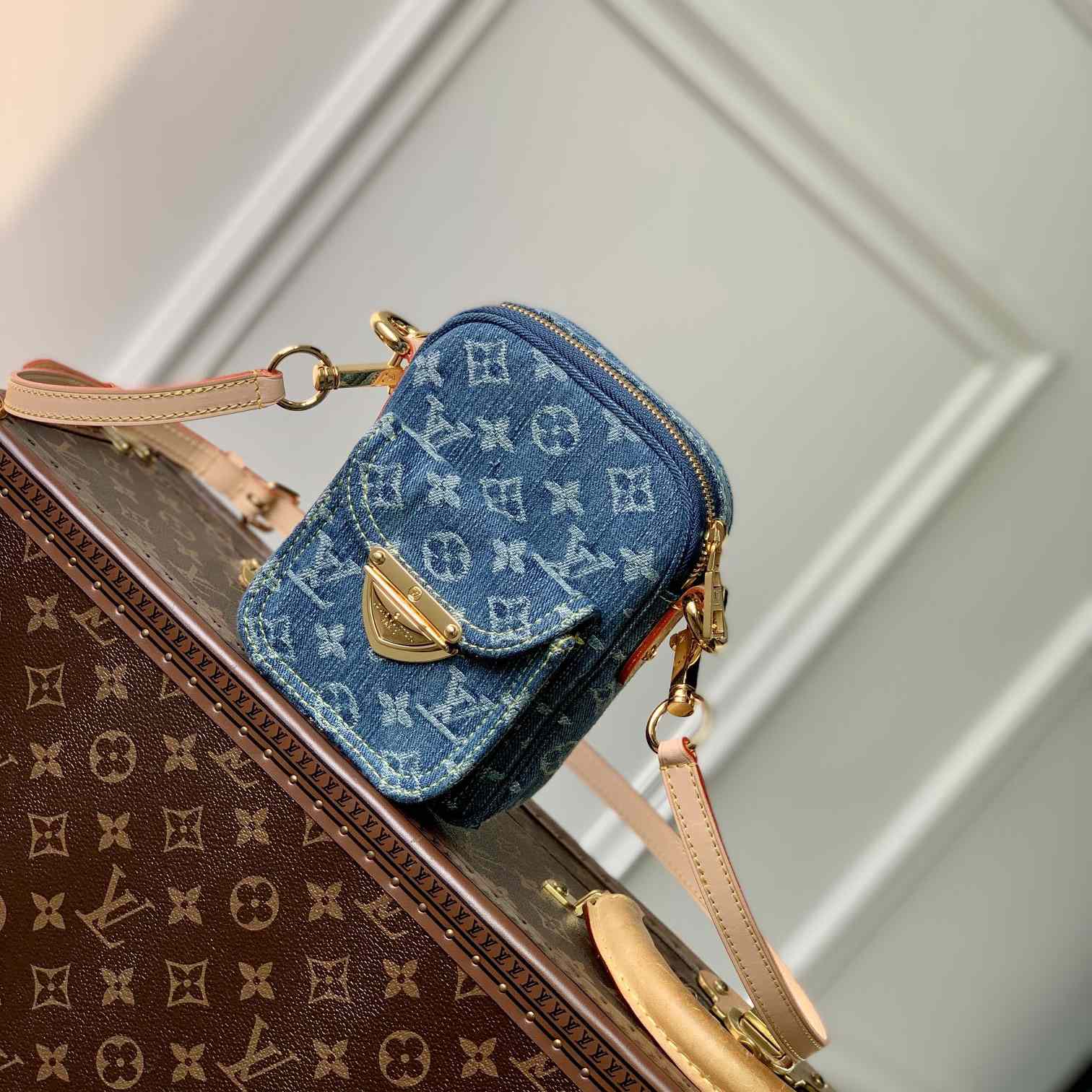 Louis Vuitton Fairfax Pochette    M82948 - DopestKickz