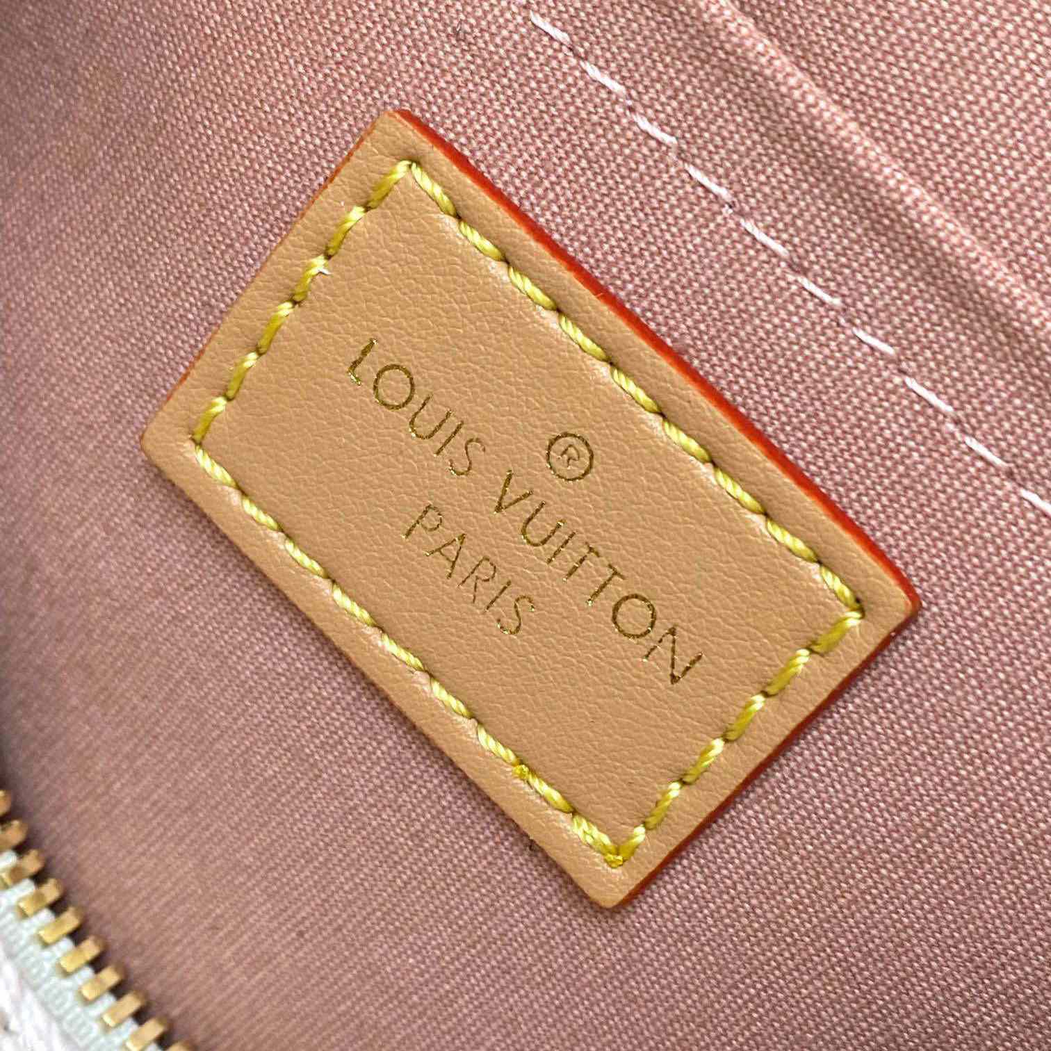 Louis Vuitton Speedy Bandouliere 20    M46906 - DopestKickz