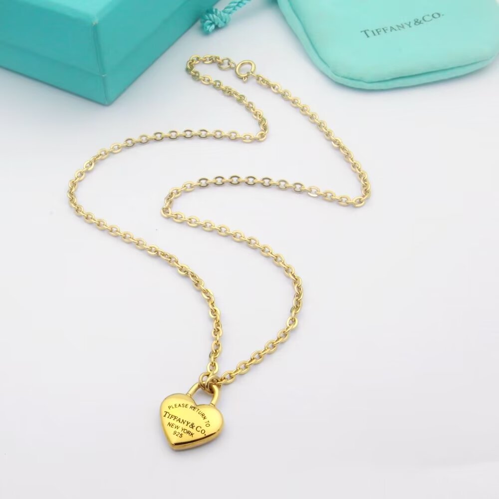 Tiffany&CO Full Heart Pendant - DopestKickz