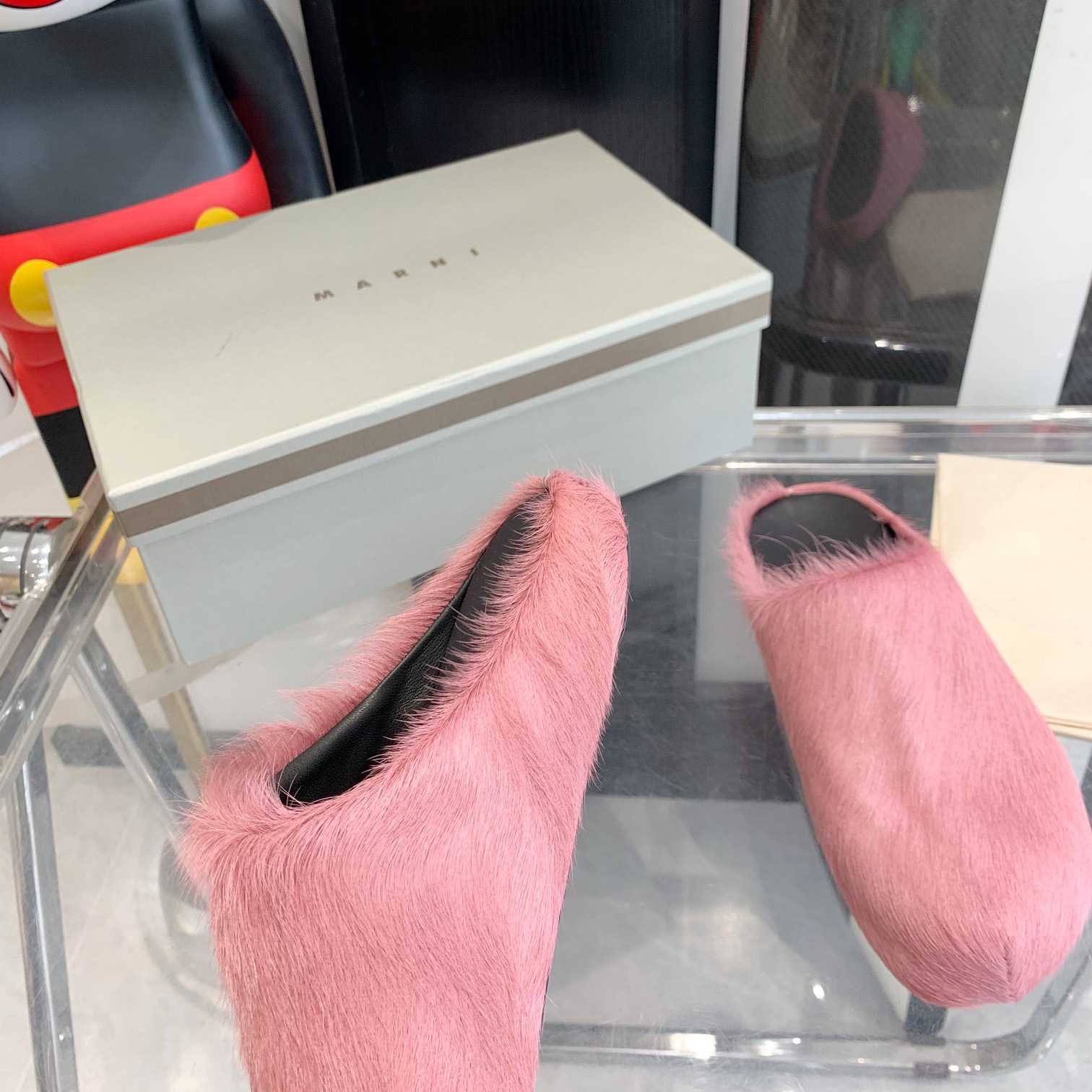 Marni Fussbett Slip-On Flat Mules - DopestKickz