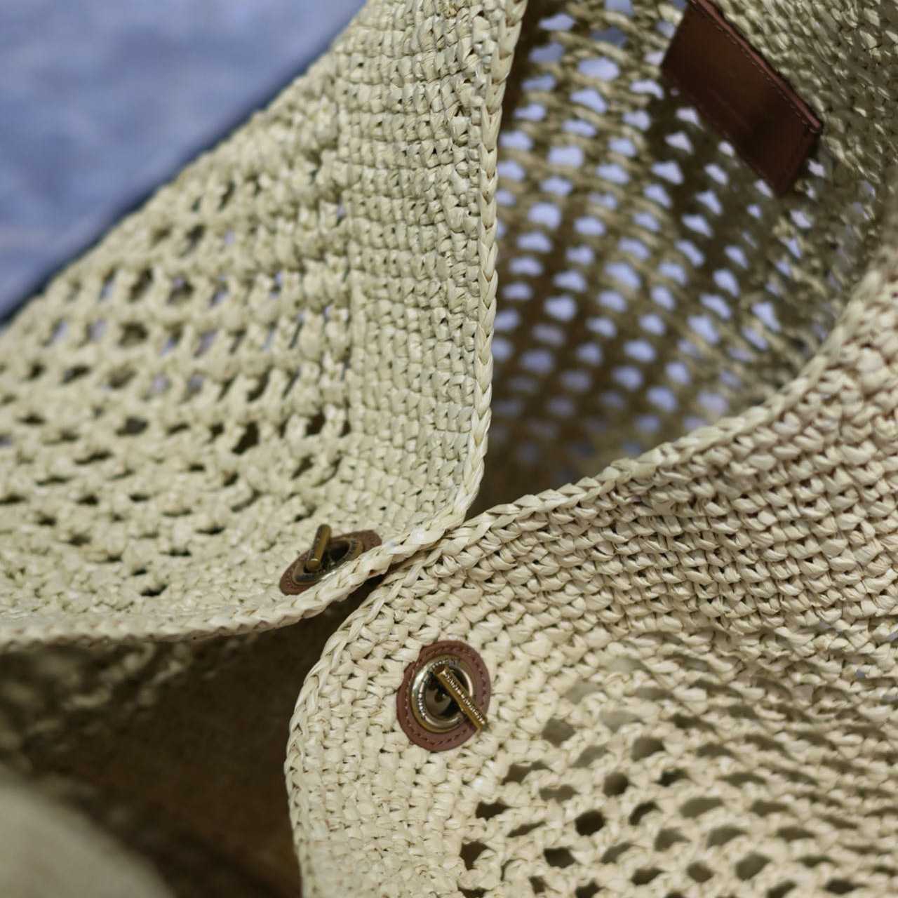 Saint Laurent YSL Icare Maxi Raffia Shopping Bag   47-61-8cm - DopestKickz