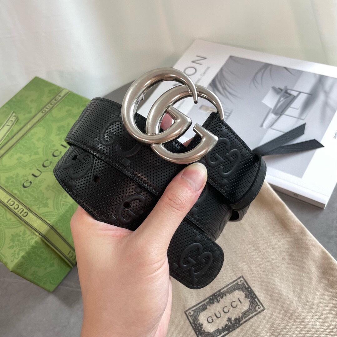 Gucci Double G Buckle Embossed Leather Belt - DopestKickz