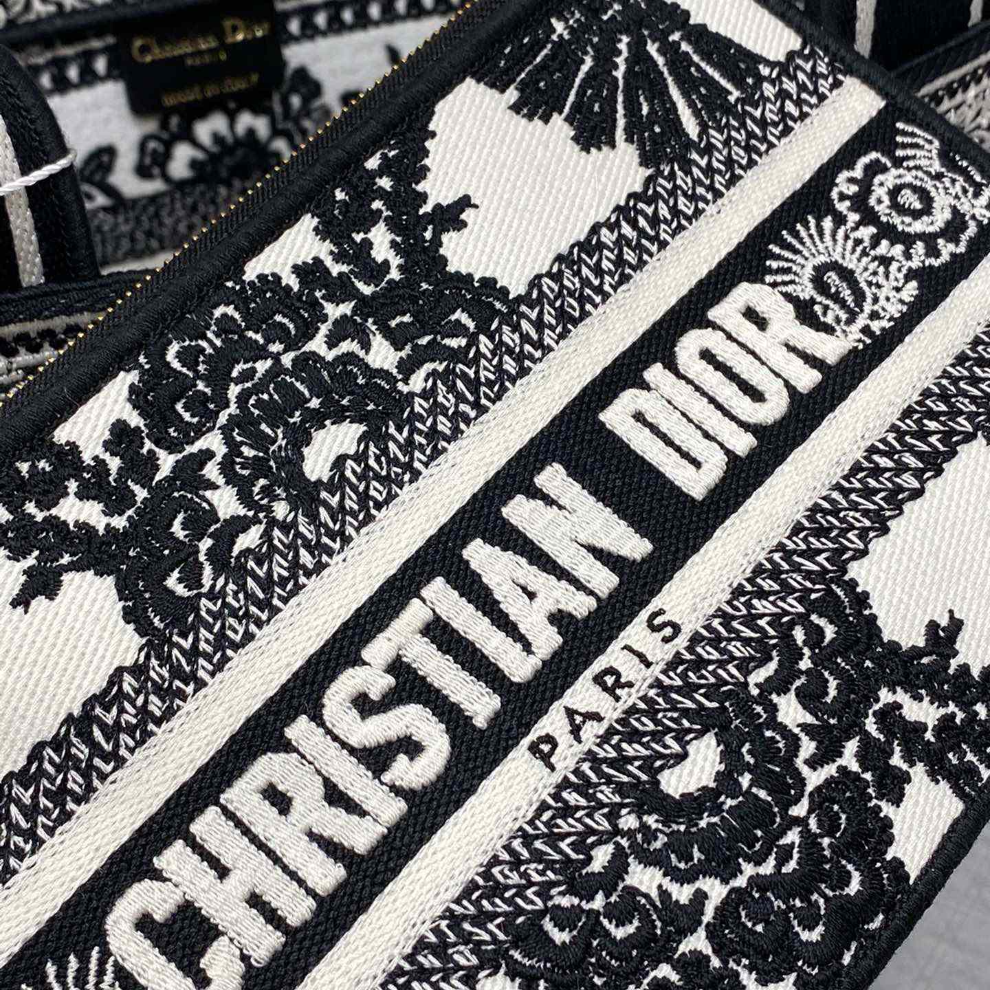 Dior Hat Basket Bag - DopestKickz